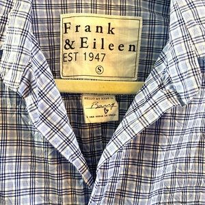 Frank Eileen woman’s S buttons down shirt.